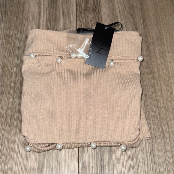 REVOLVE h:ours Tan Off-Shoulder Long Sleeve DelhiaPearl Dress Size:M mini Dress - Picture 13 of 13